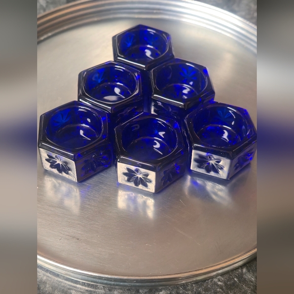 Salt Cellars - Cobalt Blue Glass Hexagonal Salt Cellars. Highly Collectable. - Picture 1 of 16
